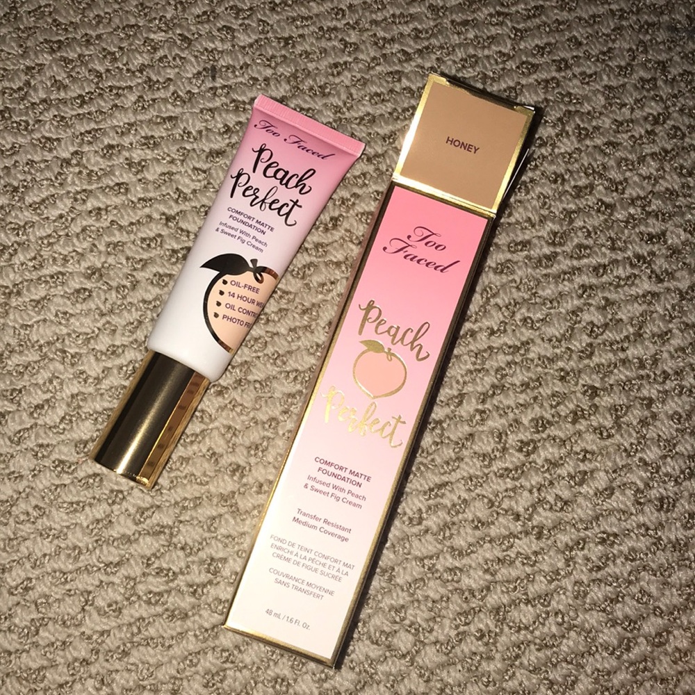 New in box too faced foundation